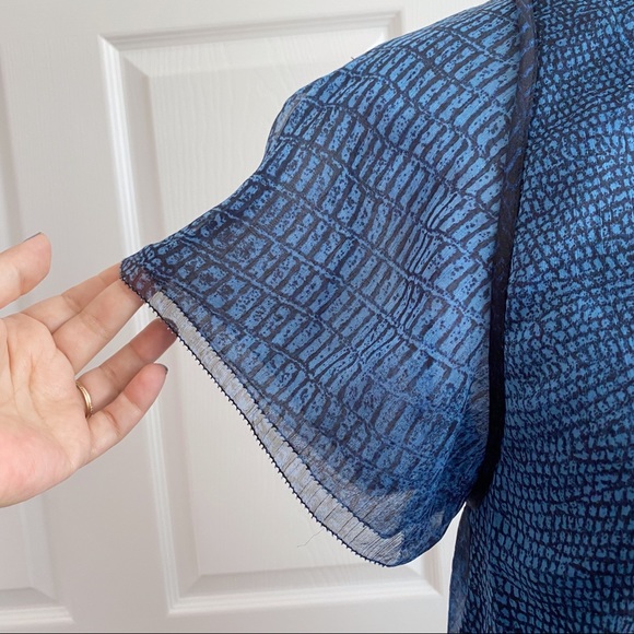 Halston Heritage Blue & Black Python Sheer Blouse - Picture 6 of 9